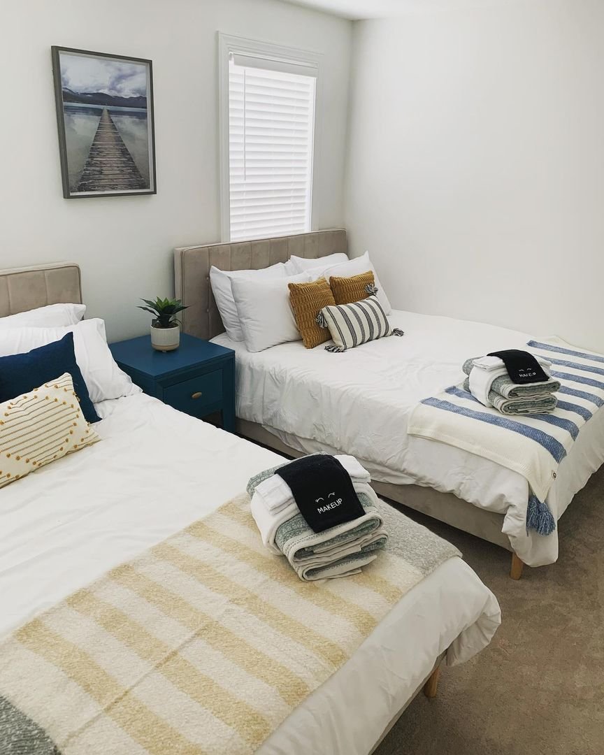 Bedroom cleaned by professionals of Maid to shine