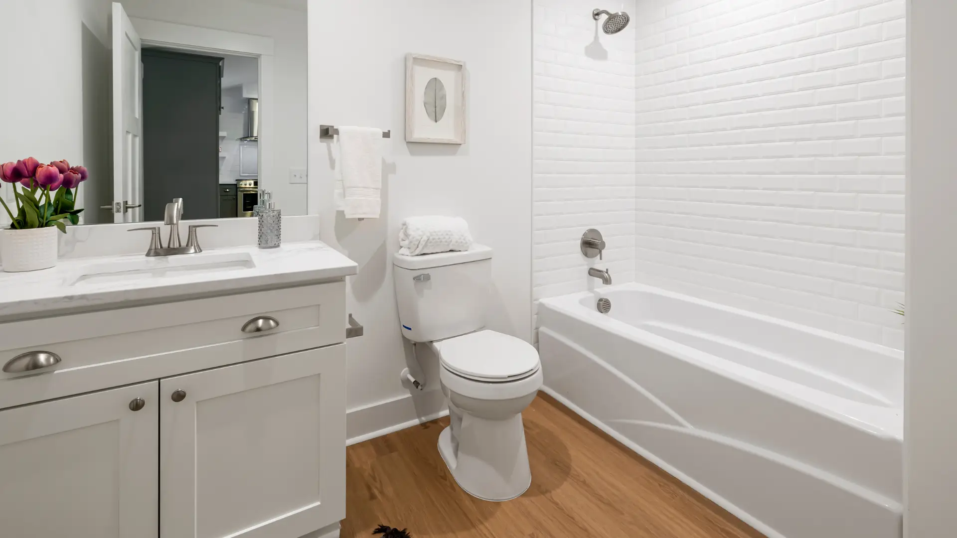 Bathroom after a deep cleaning